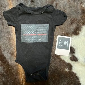 5/$25  ✅ Firefighter pride onesie